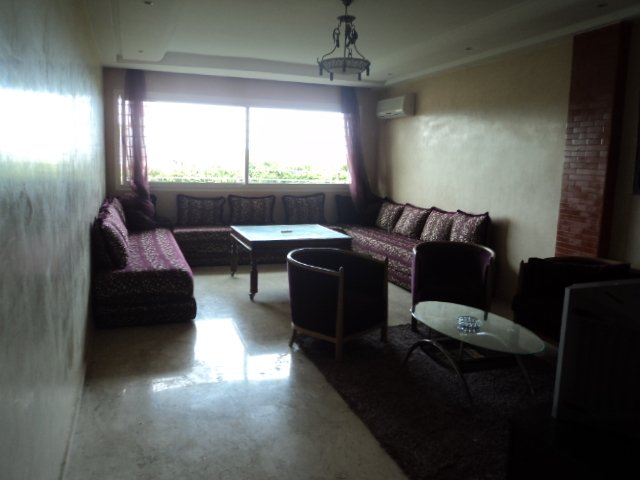 A LOUER UN APPARTEMENT MEUBLE SUR AIN DIAB